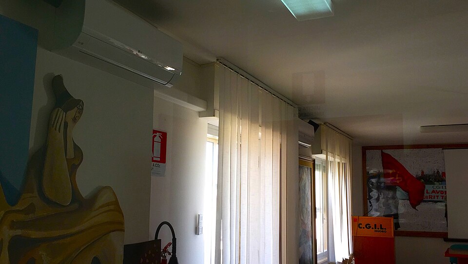 Climatiseur Split LG Dual Inverter 2 CV (18000 BTU) Gold Fin